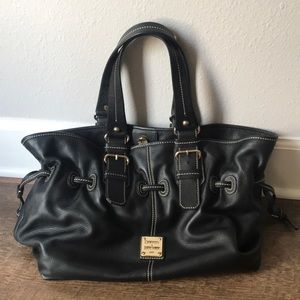 Dooney &Bourke Medium Chiara Bag